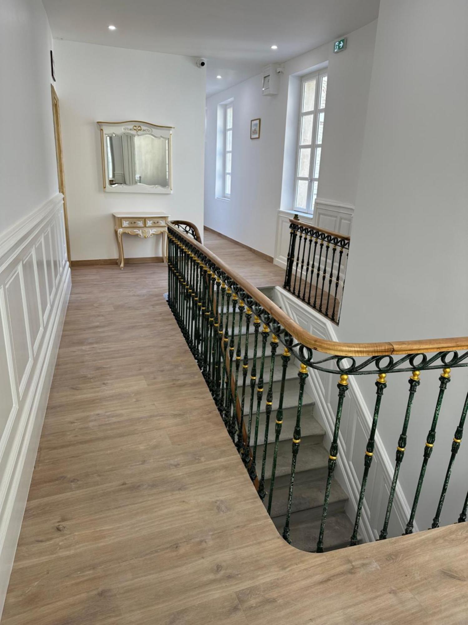 Studio Familial Du Cloitre Narbonne Ngoại thất bức ảnh